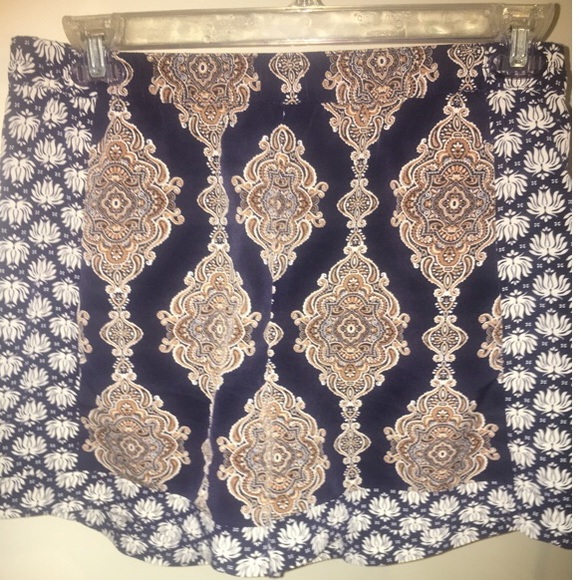 H&M Kimono set (Selling both Robe & shorts) - Picture 5 of 5